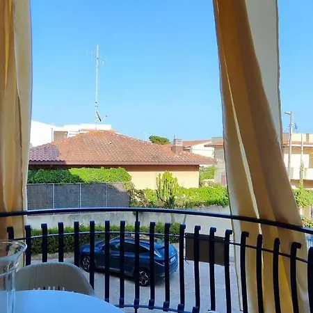 Casa Del Mare Apartment *